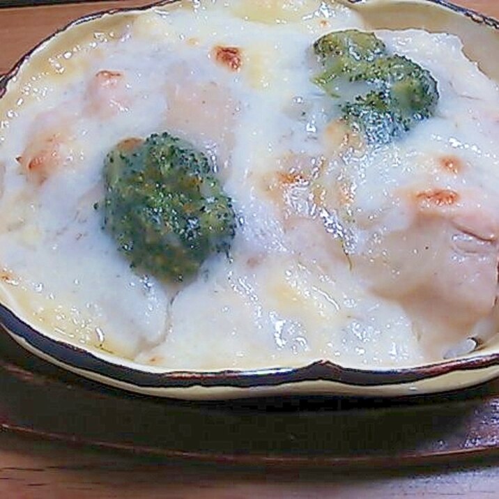 シチューの素(顆粒）で簡単ドリア(＾＾）